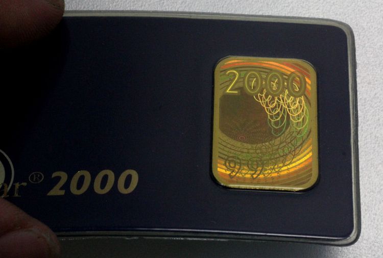 10g Kinebar Milenium Argor Heraeus 10g Kinebar Milenium Argor Heraeus